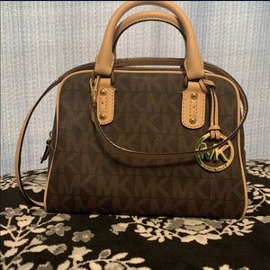 Michael Kors purse
